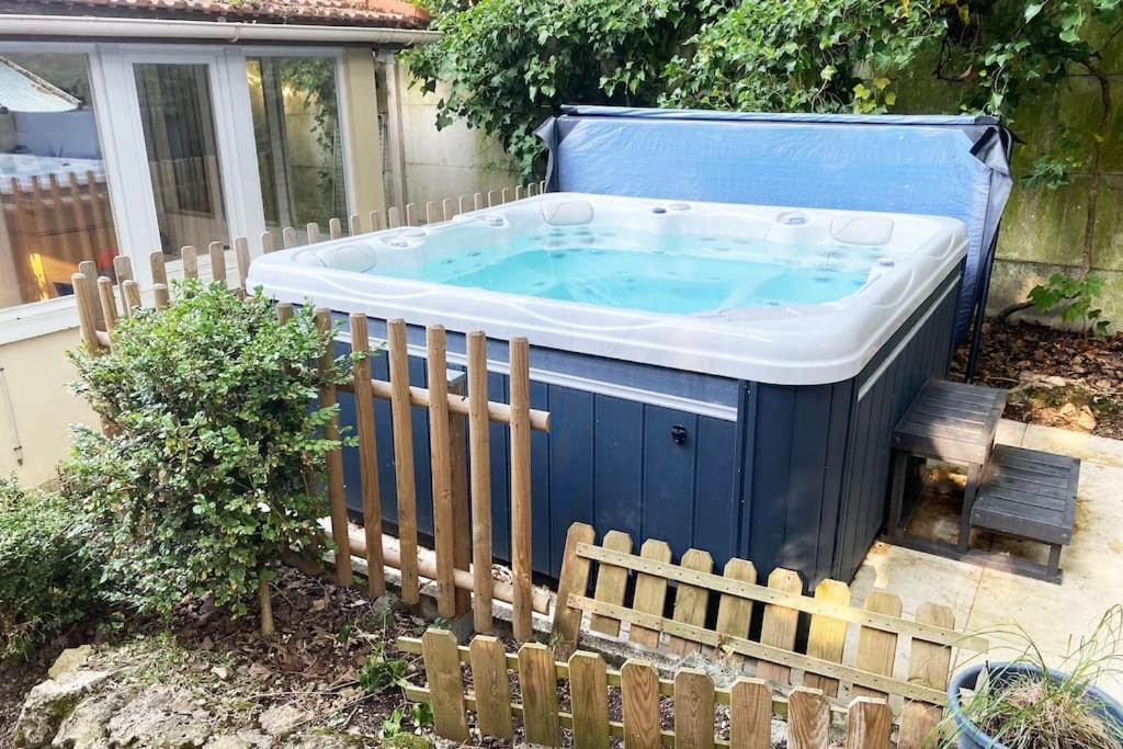 Maison Avec Jardin Et Jacuzzi Proche Polytechnique Holiday home
