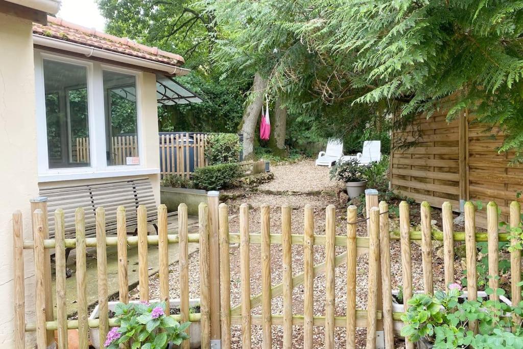 Holiday home Maison Avec Jardin Et Jacuzzi Proche Polytechnique Palaiseau
