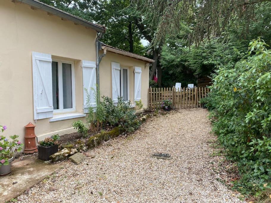 Maison Avec Jardin Et Jacuzzi Proche Polytechnique Holiday home *